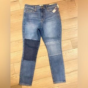 NWT Skinny Jeans